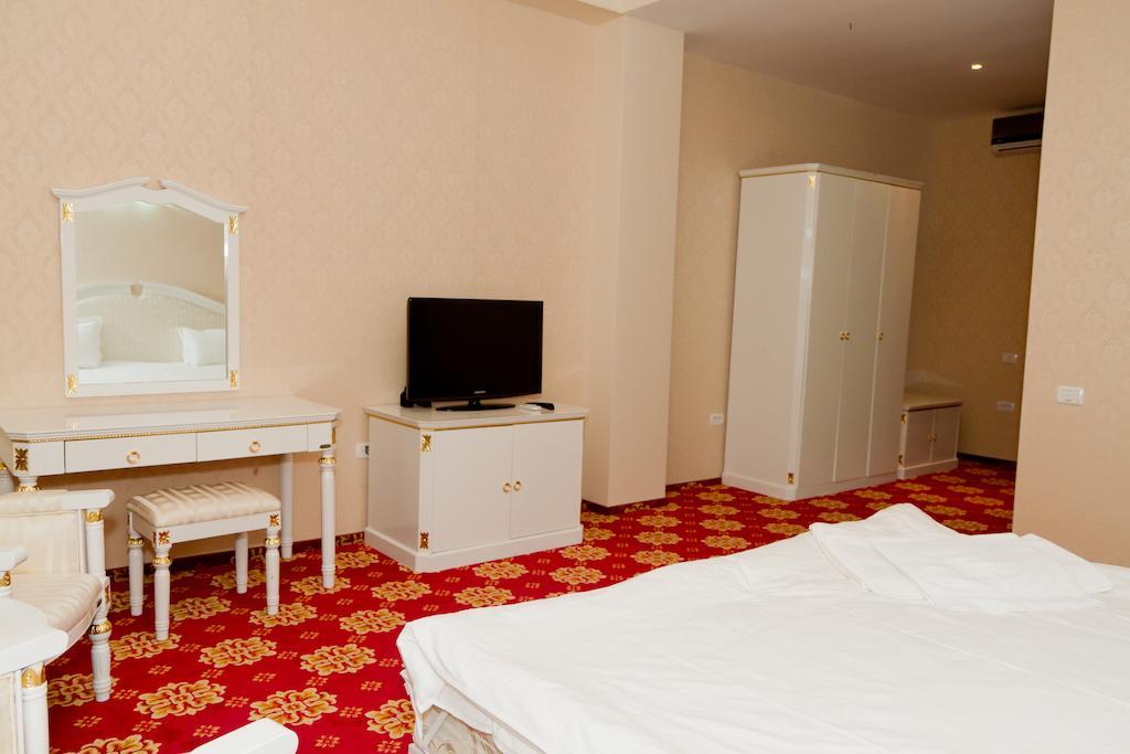 Complex Aristrocratos Hotell Mamaia Eksteriør bilde